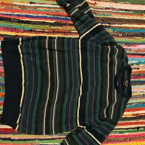 Hi there! I am selling vintage and hippie clothes for autism awareness!